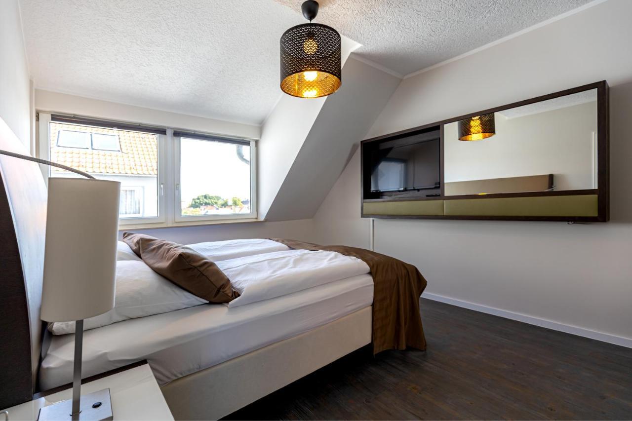 Hotel Garni " Am Domplatz" Erfurt Bagian luar foto