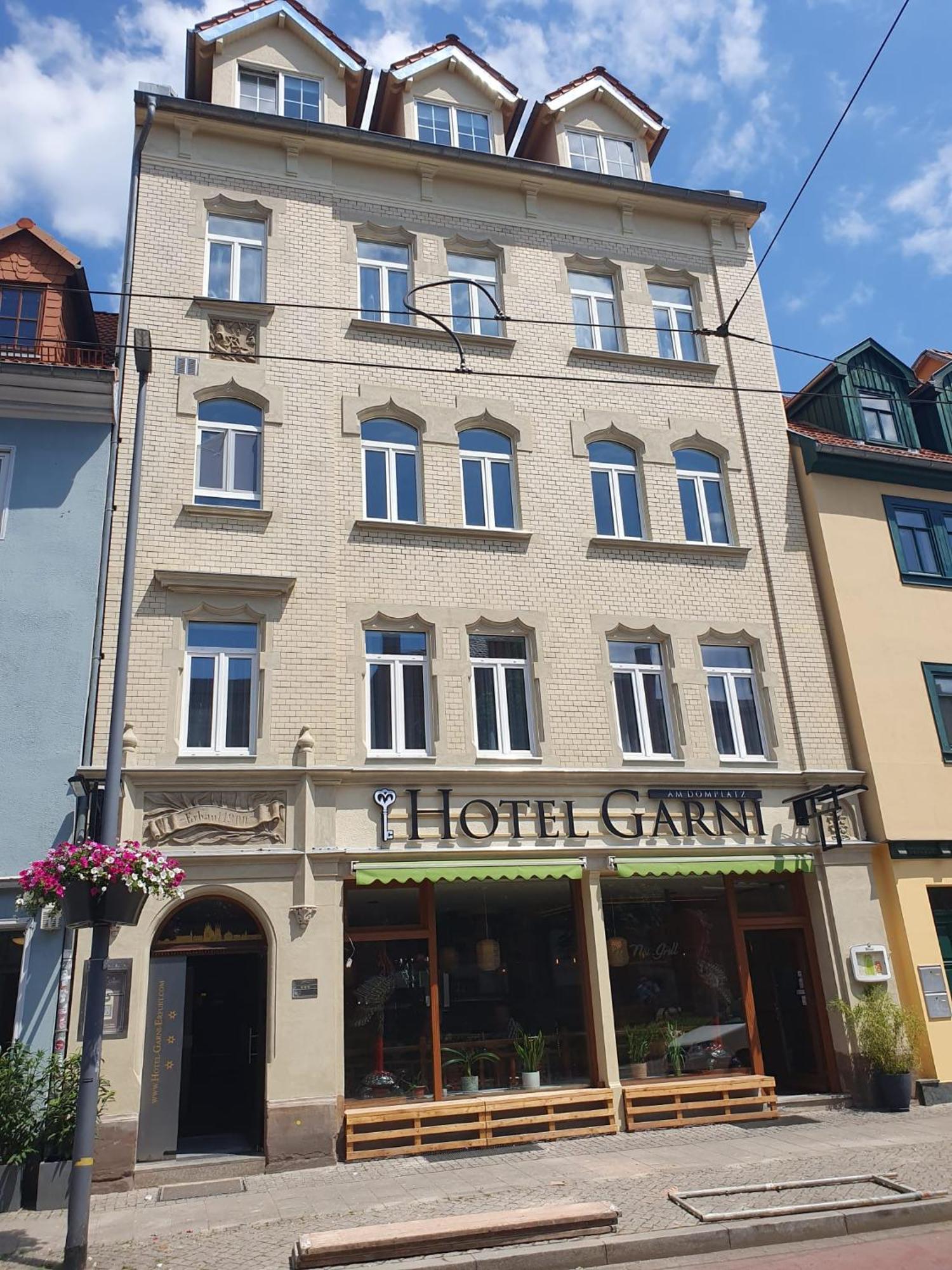 Hotel Garni " Am Domplatz" Erfurt Bagian luar foto